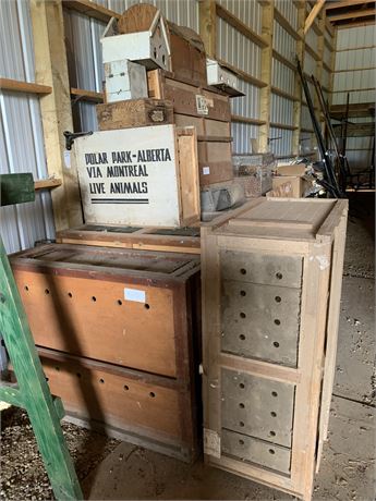 Lot 270 - Polar Park Animal Transporter Crates / Cages