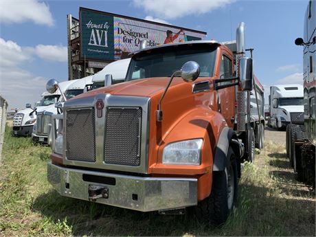 Lot 7937 - 2020 Kenworth T880 Tri-Axle
