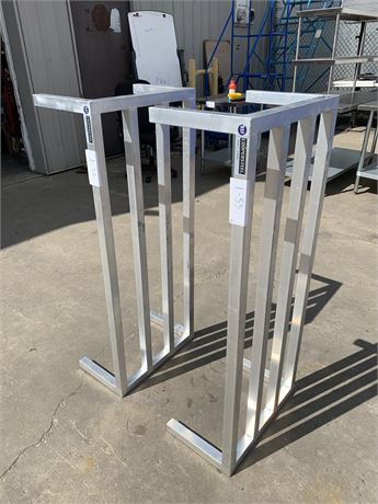Lot 1-53 -Dunnage Rack