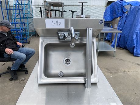 Lot 1-46 - Coopersteel Hand Washing Sink
