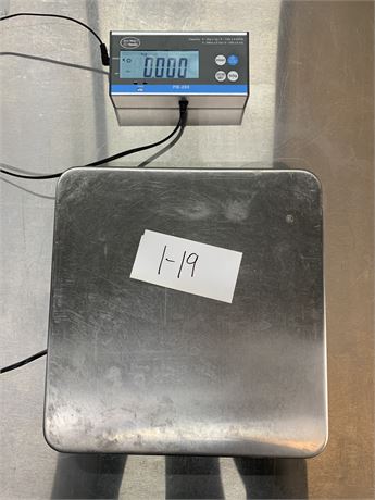 Lot 1-19 - Yamato Accu-Weigh Scale