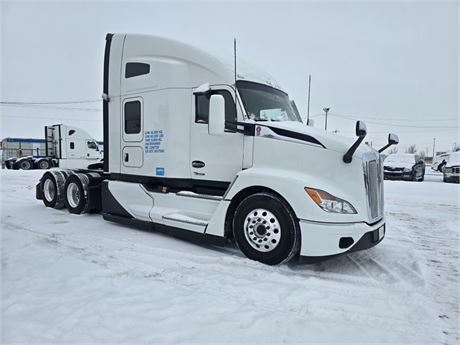 Lot 7932 - 2023 Kenworth T680 T/A