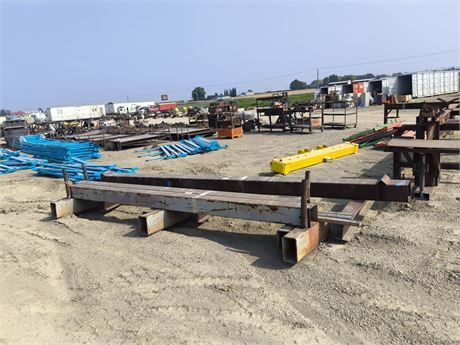Lot 204 - Fabrication jigs and supports