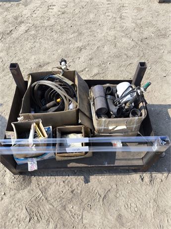 Lot 258 - Welding shop items