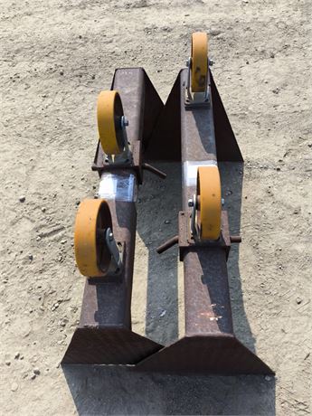 Lot 236 - Pipe rollers