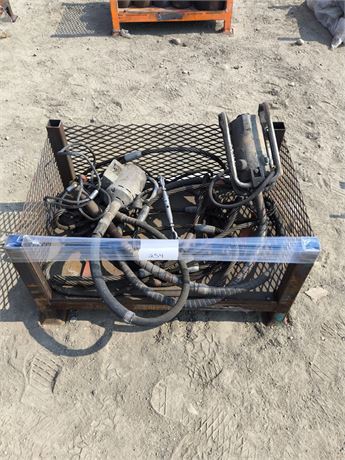 Lot 254 - Concrete vibrators