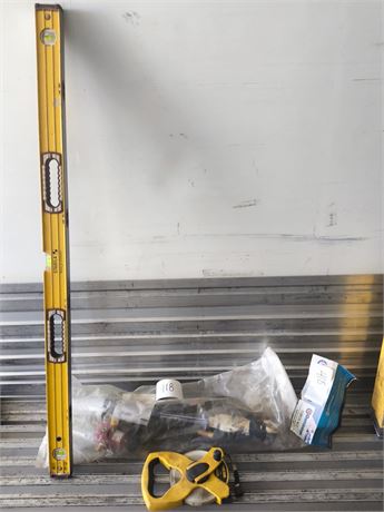 Lot - 418 Fabrication Shop
