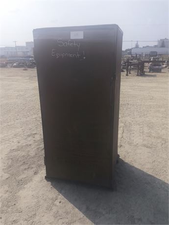Lot 281 - Steel lock box
