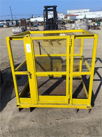 Lot - 603 Fabrication Shop
