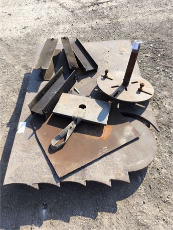Lot - 604 Fabrication Shop