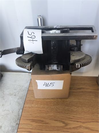 Lot - 465 Fabrication Shop