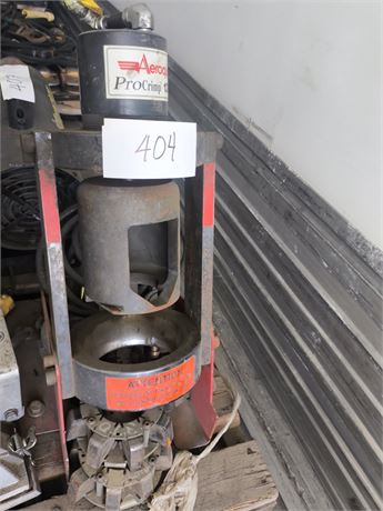 Lot - 404 Fabrication Shop