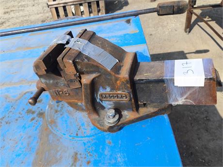 Lot - 317 Fabrication Shop