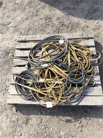 Lot - 289 Fabrication Shop