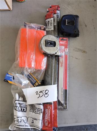 Lot - 358 Fabrication Shop