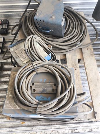 Lot - 400 Fabrication Shop