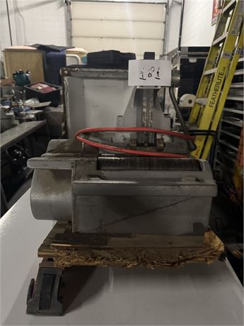 Lot X181  - 122XL Copper Cutting and Prep Machine