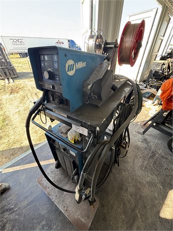 Lot - 118 Fabrication Shop