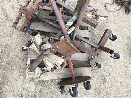 Lot - 34 Roller Bases for Pipe
