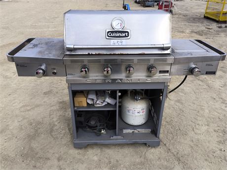 Lot - 439 BBQ Cuisinart Ceramic 900