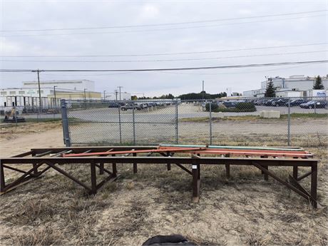 Lot - 507 Metal Roller Conveyor