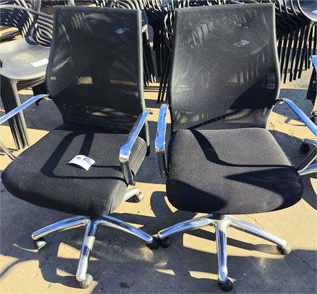 Lot 86 - Office Chairs