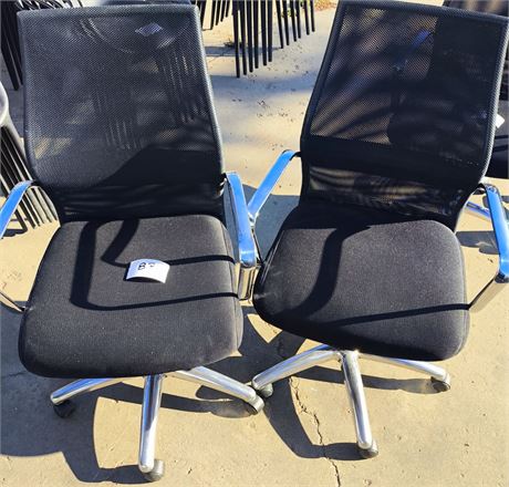 Lot 87 - Office Chairs