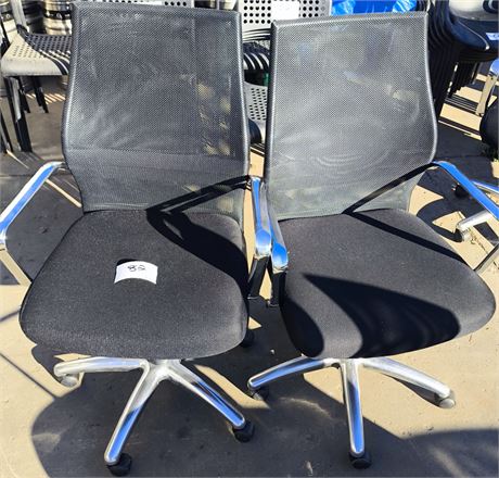 Lot 82 - Office Chairs