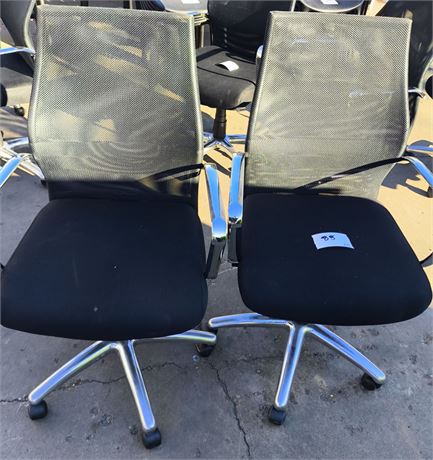 Lot 88 - Office Chairs