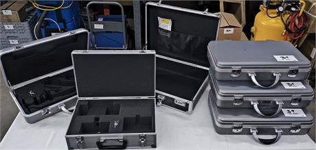Lot 39 - Variuos Safty Cases