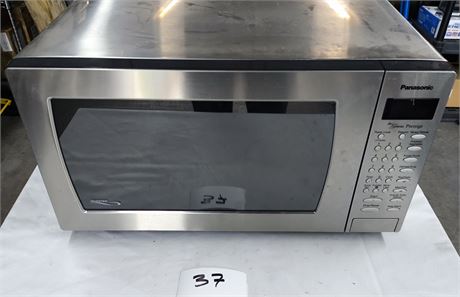 Lot 37 - Panasonic Microwave