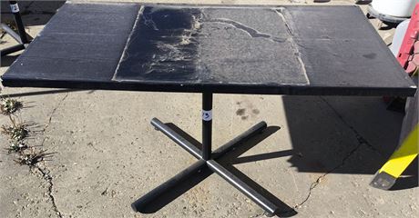 Lot 113 - Rectangular Table