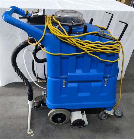 Lot 213 -  Self Contained Carpet Extractor