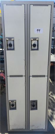 Lot 99 - 4 Doors Locker