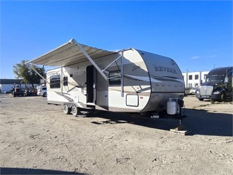 Lot 8169 - 2015 Forest River Shasta Revere 31RE