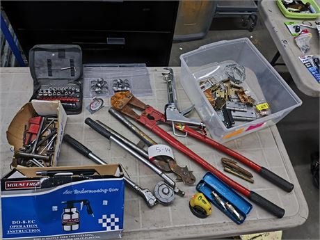 Lot 5-14 - Bolt cutter, Socket set, Air Undercoating gun