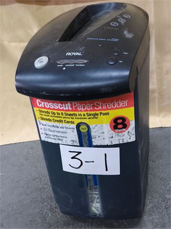 Lot 3-1 - Royal Paper Shredder