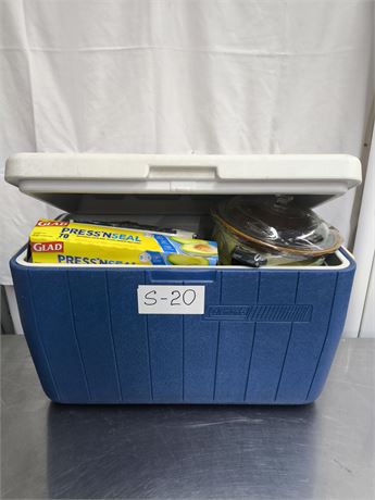 S20 - Various Kitchen Accessories