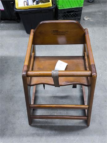 Lot 35 - Wood High Seat