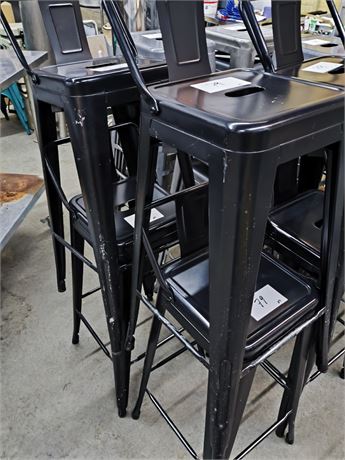 Lot 79 - Aluminum Stools