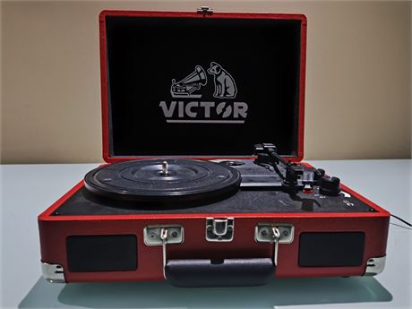 Lot 146 - Metro Viktor Record Player