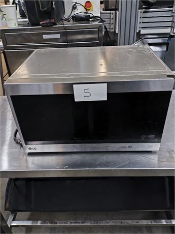 Lot 5 - LG Microwave