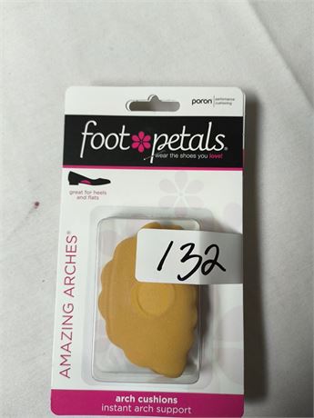 Lot 132 - Arch Cushions