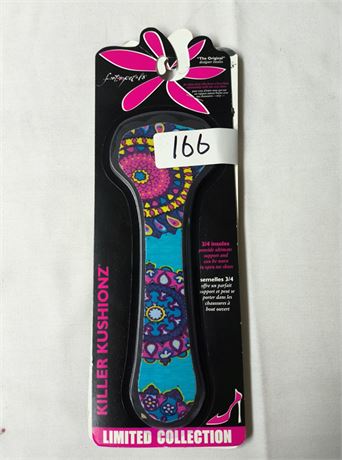 Lot 166 - 3/4 Insoles Cushions