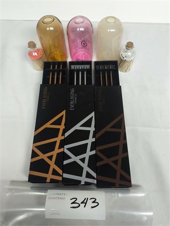 Lot 343 - Everlasting candle and Vase