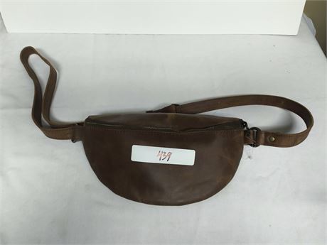 Lot 439 - Hides Leather Belt Bag
