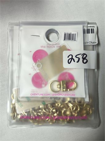 Lot 258 - CrossBody Chain and Phone Connector