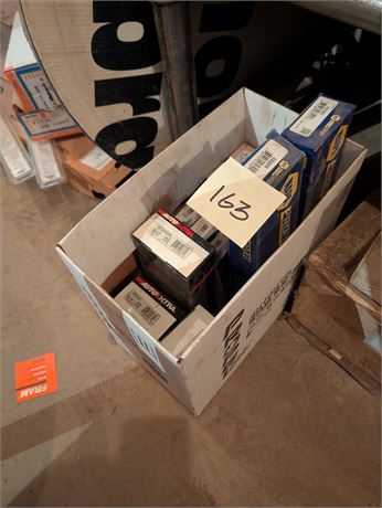 Lot 163 - NAPA and Autoextra Parts