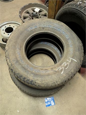 Lot 334-  Geolandar H/T 265/70R16