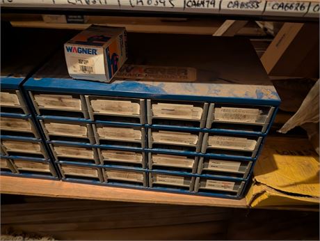 Lot 183 - Various Wheel Bolts